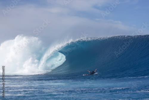 One surfer and a perfect wave