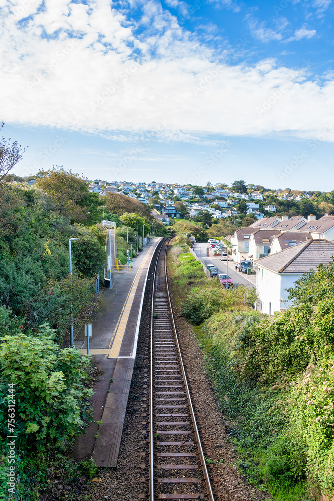 Bahnstrecke und Haltestelle in St. Ives 