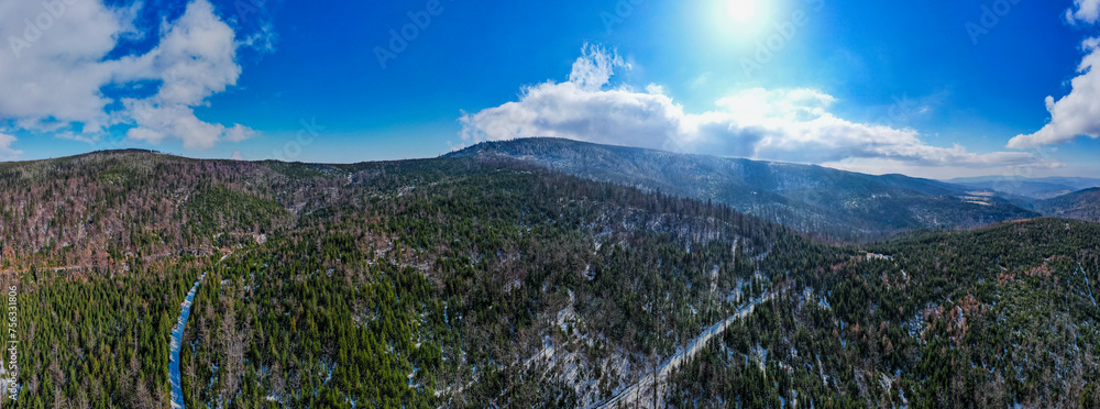 Góry, Beskid Śląski widok na Baranią Górę zimą
