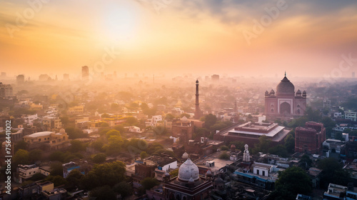 Tableau sur toile Misty Morning at Delhi's Red Fort, Morning mist surrounds the historical Red For