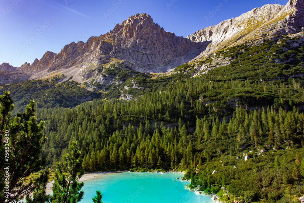 Lago di Sorapis, Dolomite Alps, Italy, Europe
