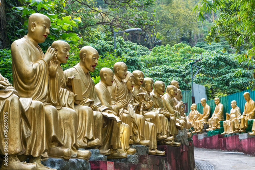 Hong Kong, Ten Thousand Buddhas Monastery