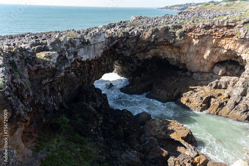 Obraz na płótnie Hellmouth is a rift found on the coast on the outskirts
of the Portuguese city of Cascais w salonie