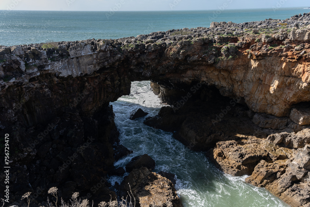Hellmouth is a rift found on the coast on the outskirts
of the Portuguese city of Cascais