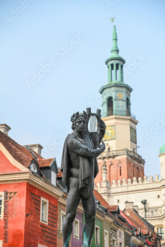 Obraz na płótnie Statue in Poznan Stary Rynek, Poland - Old Town Main Square w salonie