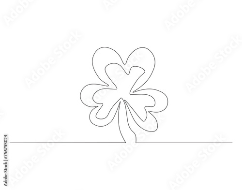 Continuous Line Drawing Of Cloverleaf. One Line Of Cloverleaf. Leaf Continuous Line Art. Editable Outline.