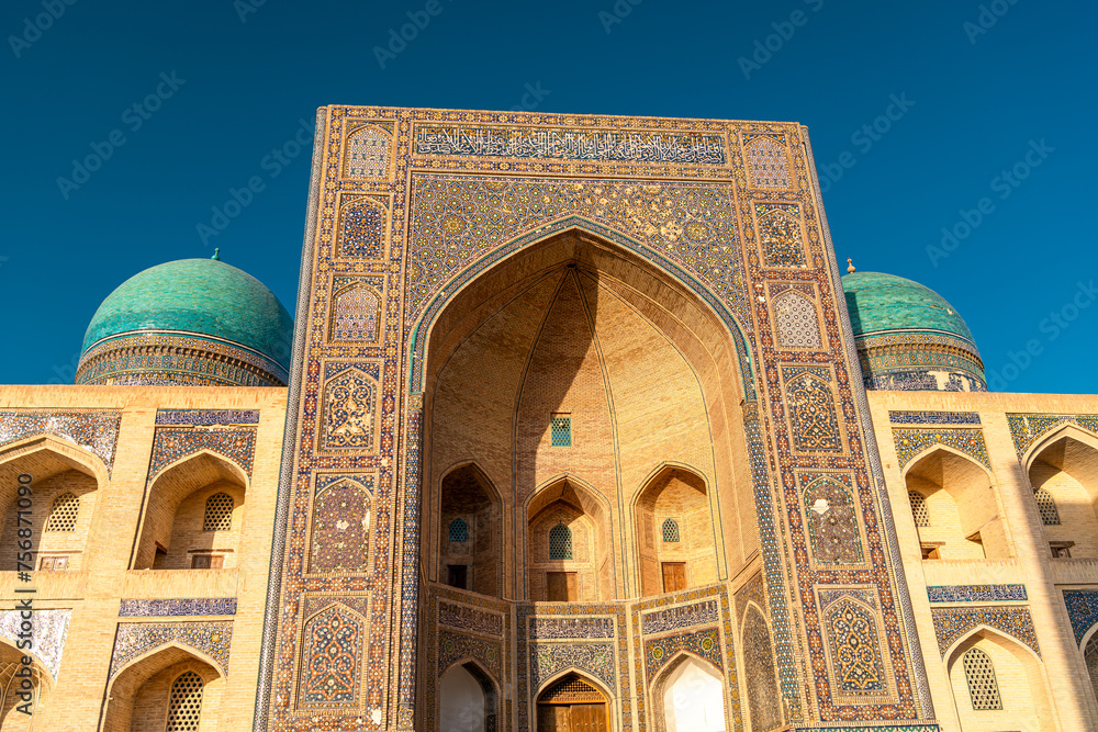 Inner courtyard of Kalyan Mosque, part of the Po-i-Kalyan, Bukhara, Uzbekistan