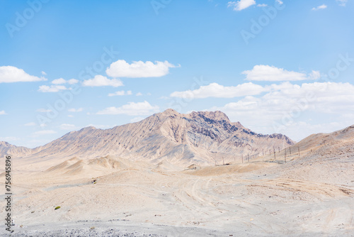 The vast uninhabited land on the national highway from Xinjiang, China to Qinghai © hu