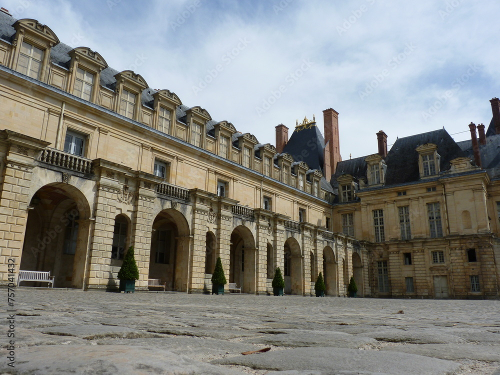 Façade du château de Fontainebleau