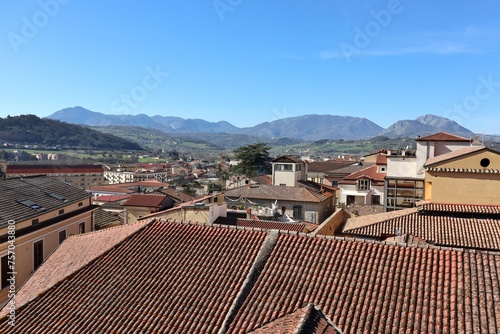 Obraz na płótnie Benevento - Monti della Dormiente del Sannio dalla terrazza dell'Hortus Conclusus w salonie