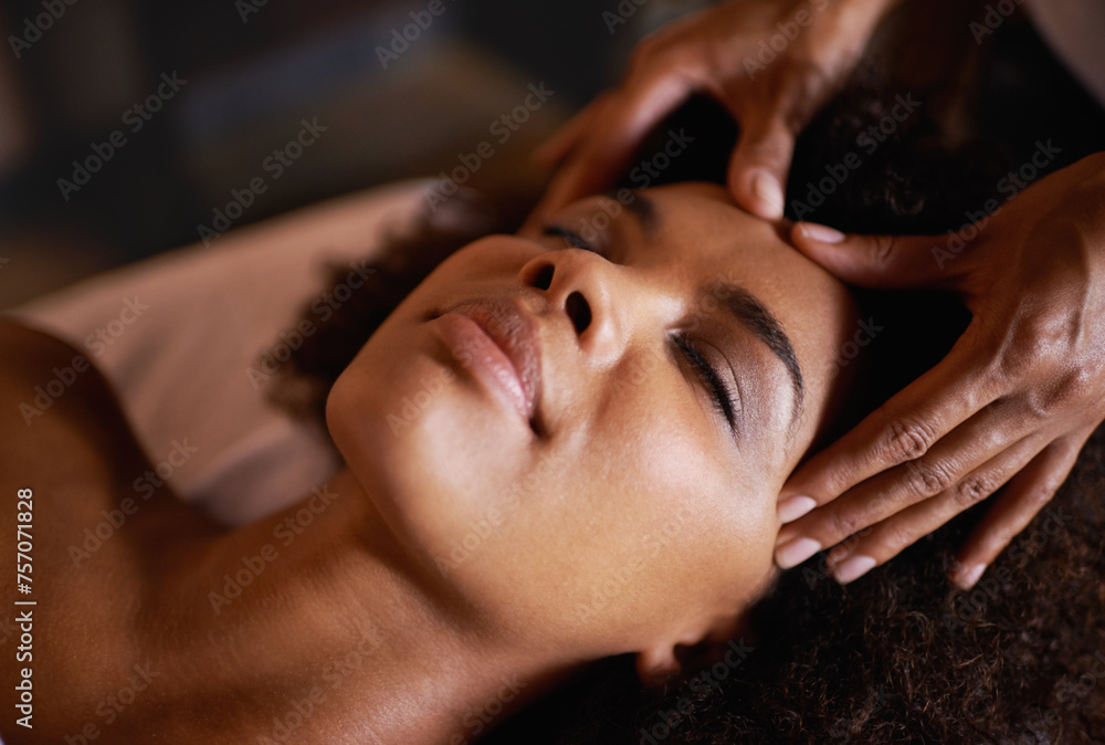 Φωτογραφία Woman, face and massage with hands and reflexology for facial, spa wellness and beauty treatment on bed