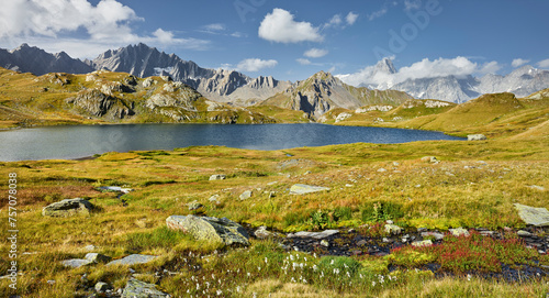 Lacs de Fenêtre, Grand Golliat, Grandes Jorasses, Wallis, Schweiz photo