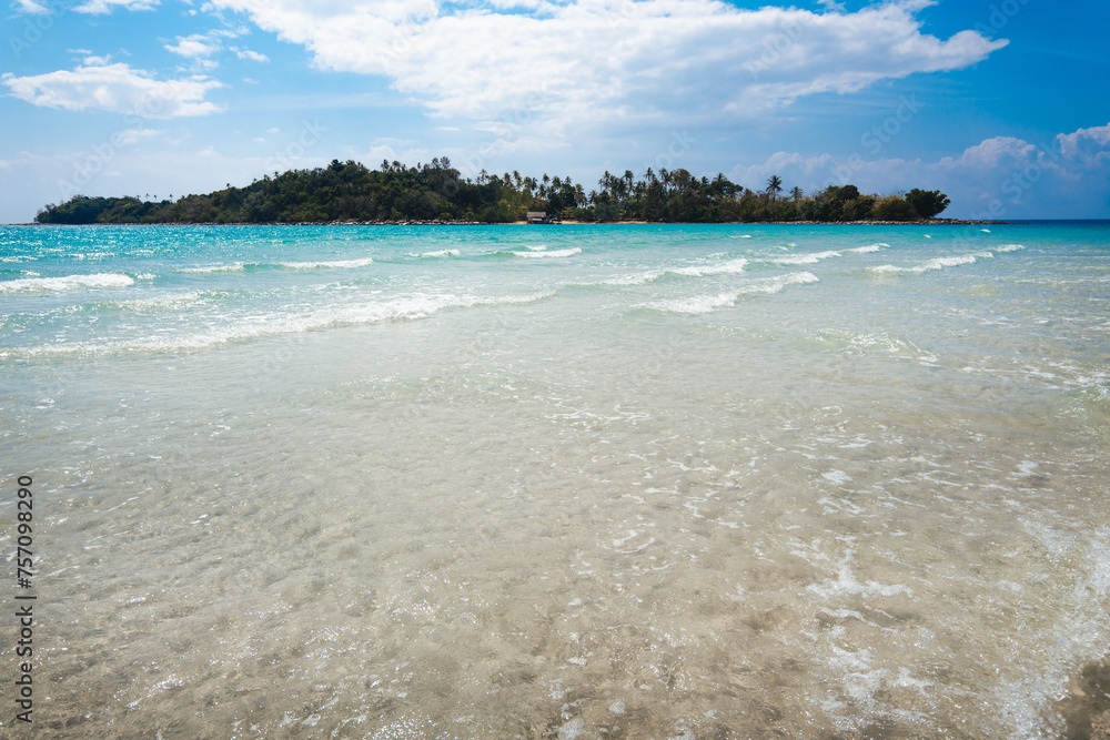 Fototapeta premium Beach scenery and blue waters on the island in summer