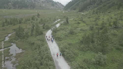 Chamonix France Mont Blanc Trail Running Alps Alpine Landscapes Mountain Trails Mountaineering Adventure Sports Nature Train Mountains Athletes Mountain Racing Scenic Views Trekking Expedition Drone
