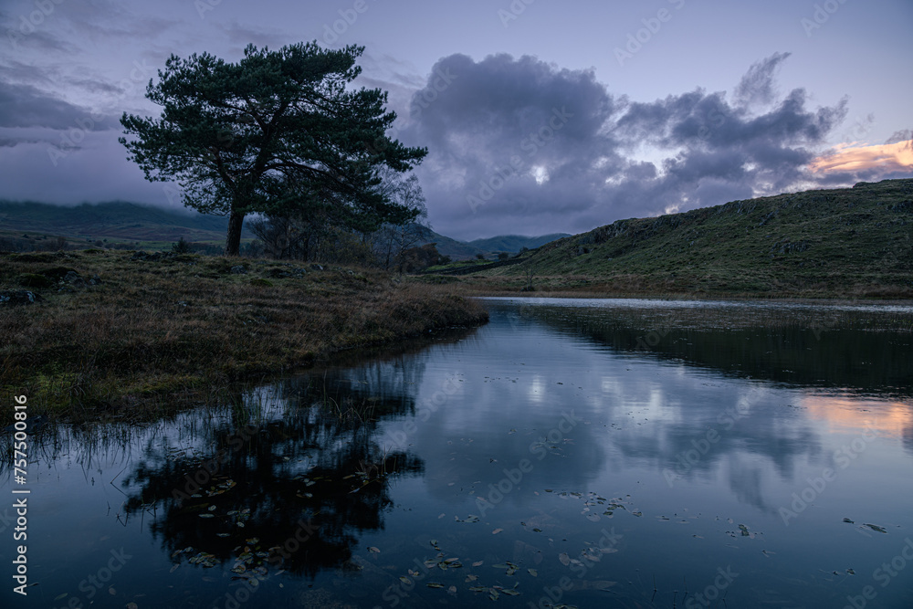 Fototapeta premium Kelly Hall Tarn at sunset 