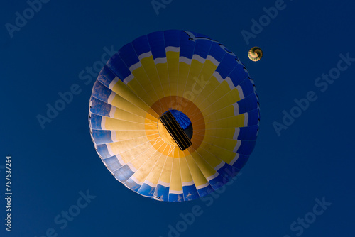 hot air balloon