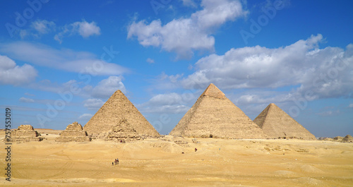 Great Pyramids of Giza  Cairo  Egypt