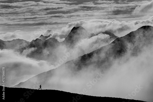 Mountains run