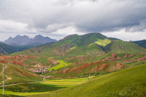 Zhuoer Mountain Scenic Area, Qilian County, Qinghai © hu