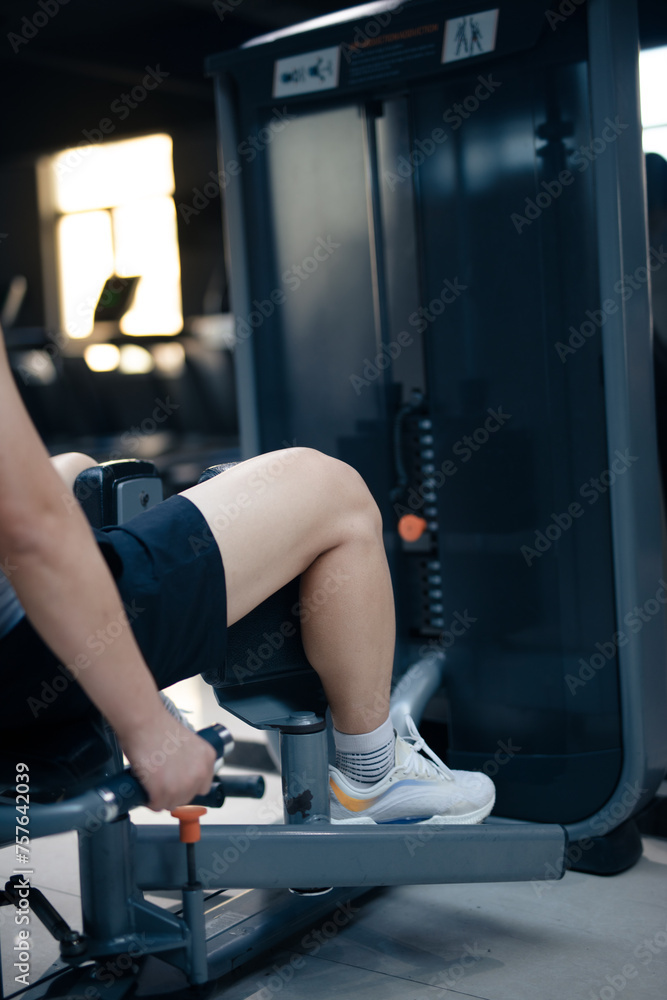 Fitness equipment to assist leg strength exercises