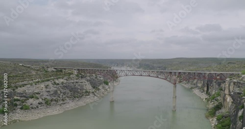 Wallpaper Mural Bridge over the Pecos River in West Texas, traffic passing by Torontodigital.ca