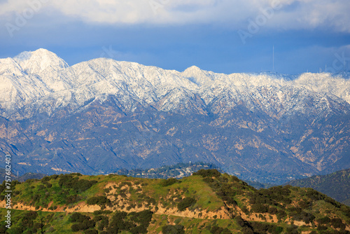 Mountains covered in Snow in Los Angeles, California (ID: 757682403)