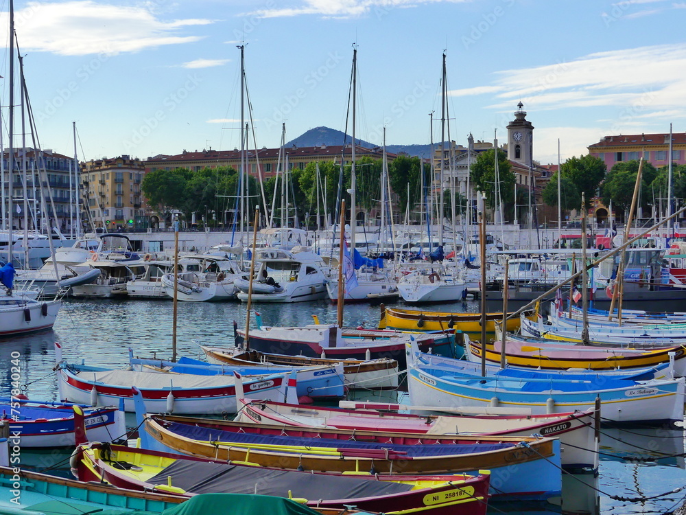 Bateaux et port de Nice