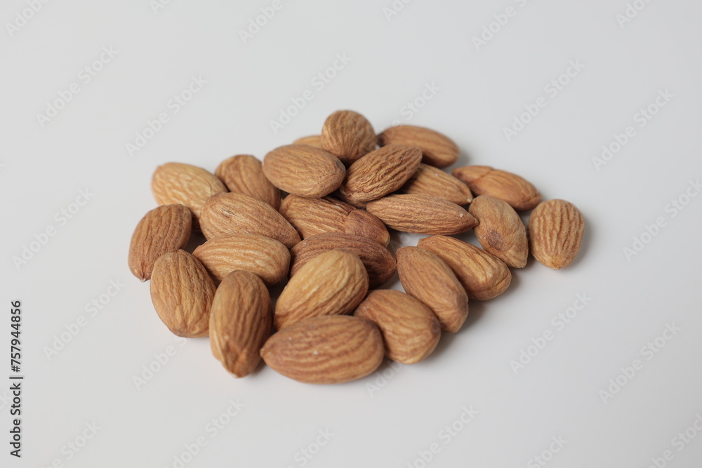 almonds almonds