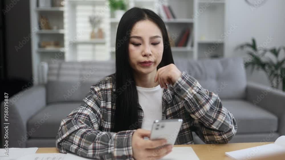 Attractive young asian woman student or freelancer at home workplace get notification and feeling upset reading bad negative news message on smartphone indoors Disappointment Fail Unemployment
Attractive young asian woman student or freelancer at home workplace get notification and feeling upset reading bad negative news message on smartphone indoors Disappointment Fail Unemployment