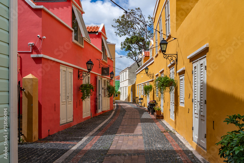 Views around Curacao and the Capital Willemtad © Gail Johnson