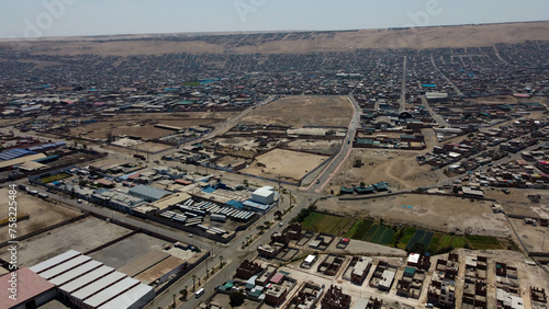 Ciudad en el desierto photo