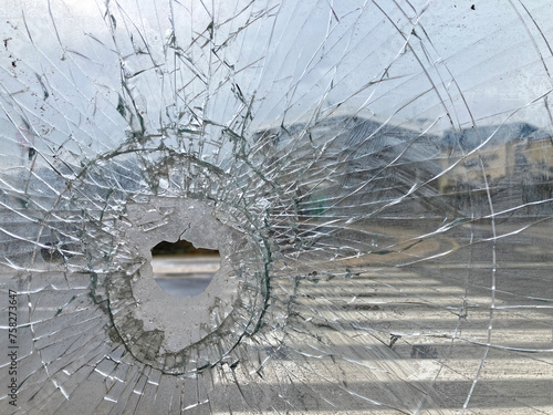 cristal roto ventana escaparate golpe accidente IMG_5599-as24