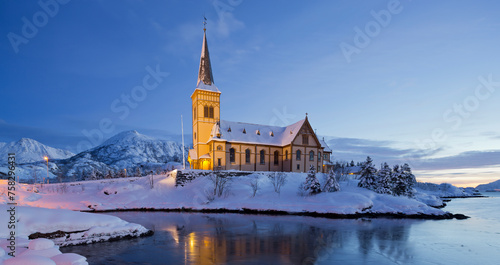 Kirche in Vagan, Austvagoya, Lofoten, Nordland, Norwegen photo