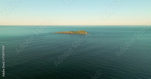 Isla de Izaro desde el aire photo