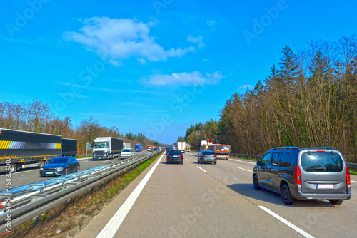 A5 Karlsruhe Richtung Mannheim vor Ausfahrt Bruchsal  photo
