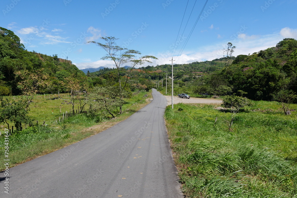 Straße bei Bajo Boquete in Panama