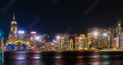 香港 ビクトリア・ハーバー 夜景
