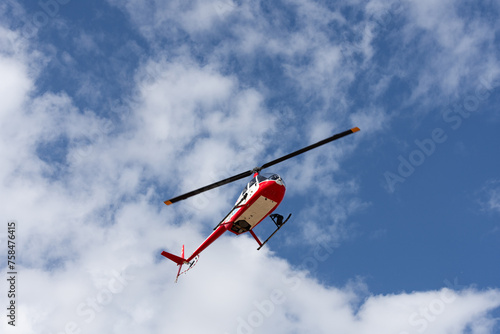 HELICOPTER 