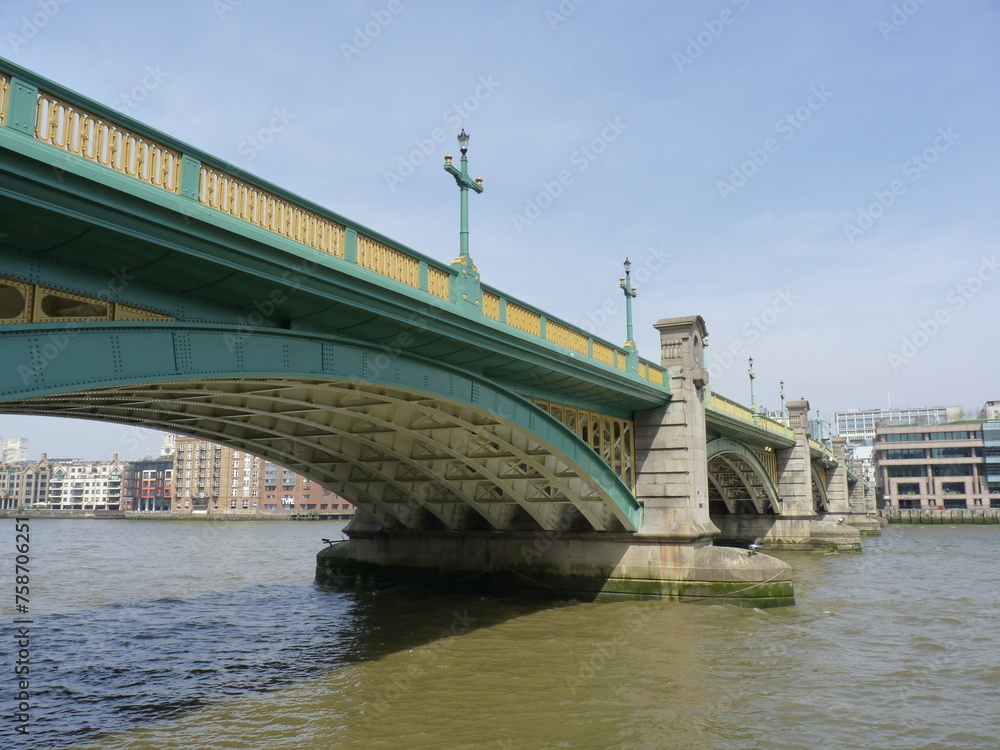 Fototapeta premium Pont sur la Tamise londres