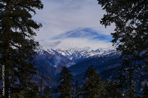Canvas Print Landscape Stock Photos: Capturing the Winter Enchantment of Kedarkantha, India