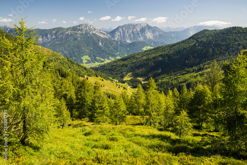 Blick vom Hauser Kaibling ins Ennstal, Schladminger Tauern, Steiermark, Österreich © Rainer Mirau