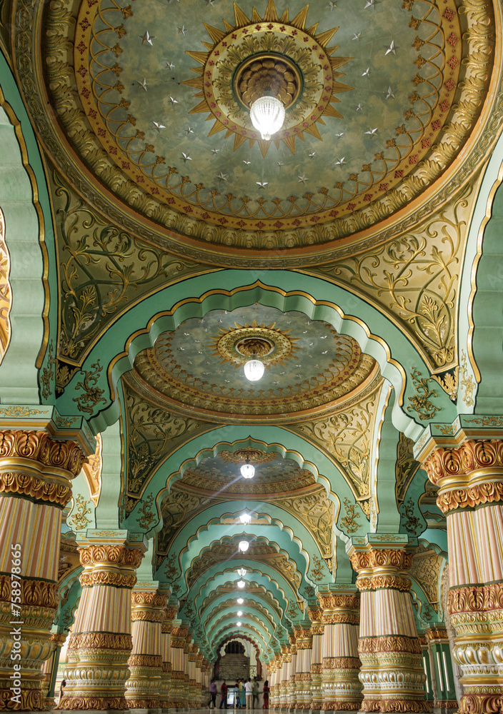 Obraz premium Interior view of Mysore Palace, Indian Traditional Architecture of Mysore Royal Palace Inside or view, Travel and tourism concept image, Tourist place to visit in Karnataka, India.