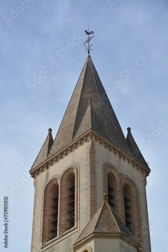 église 💒 bâtiment