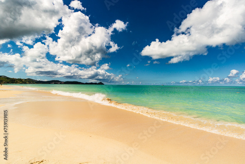 Caribbean beach - Antigua Island © Vlad Ispas