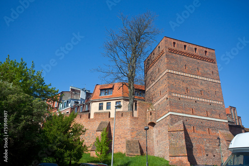Krzywa wieża - średniowieczna baszta miejska, Toruń, Poland