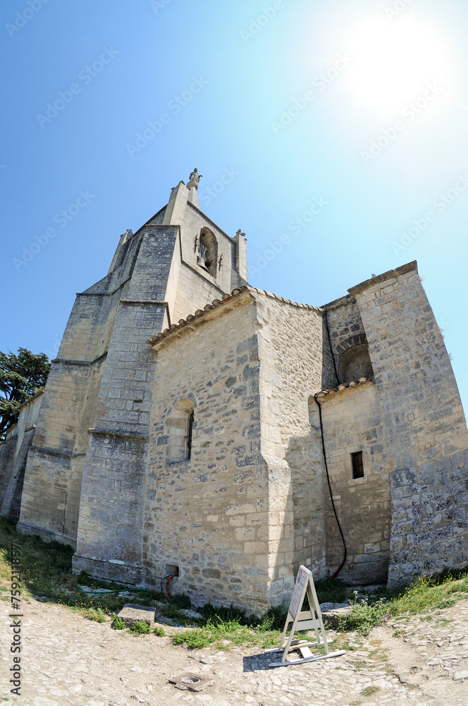 High church of St Gervasius and St Protasius in Bonnieux town, Provence region in France - obrazy, fototapety, plakaty 