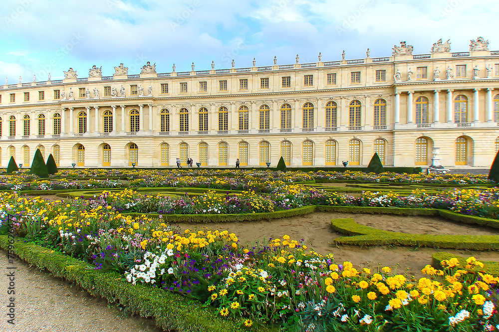 classical French formal garden outside the Royal Palace of Versailles, Paris; France; No restrictions