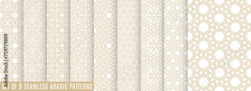 Seamless geometric pattern in authentic arabian style.