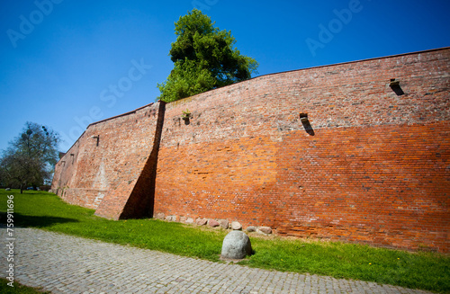 Gotyckie mury zamku krzyżackiego, Toruń, Poland