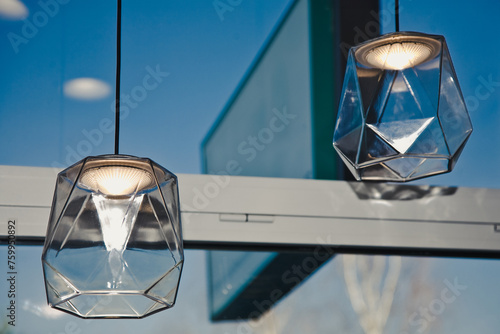 Nowoczesna szklana lampa sufitowa diament